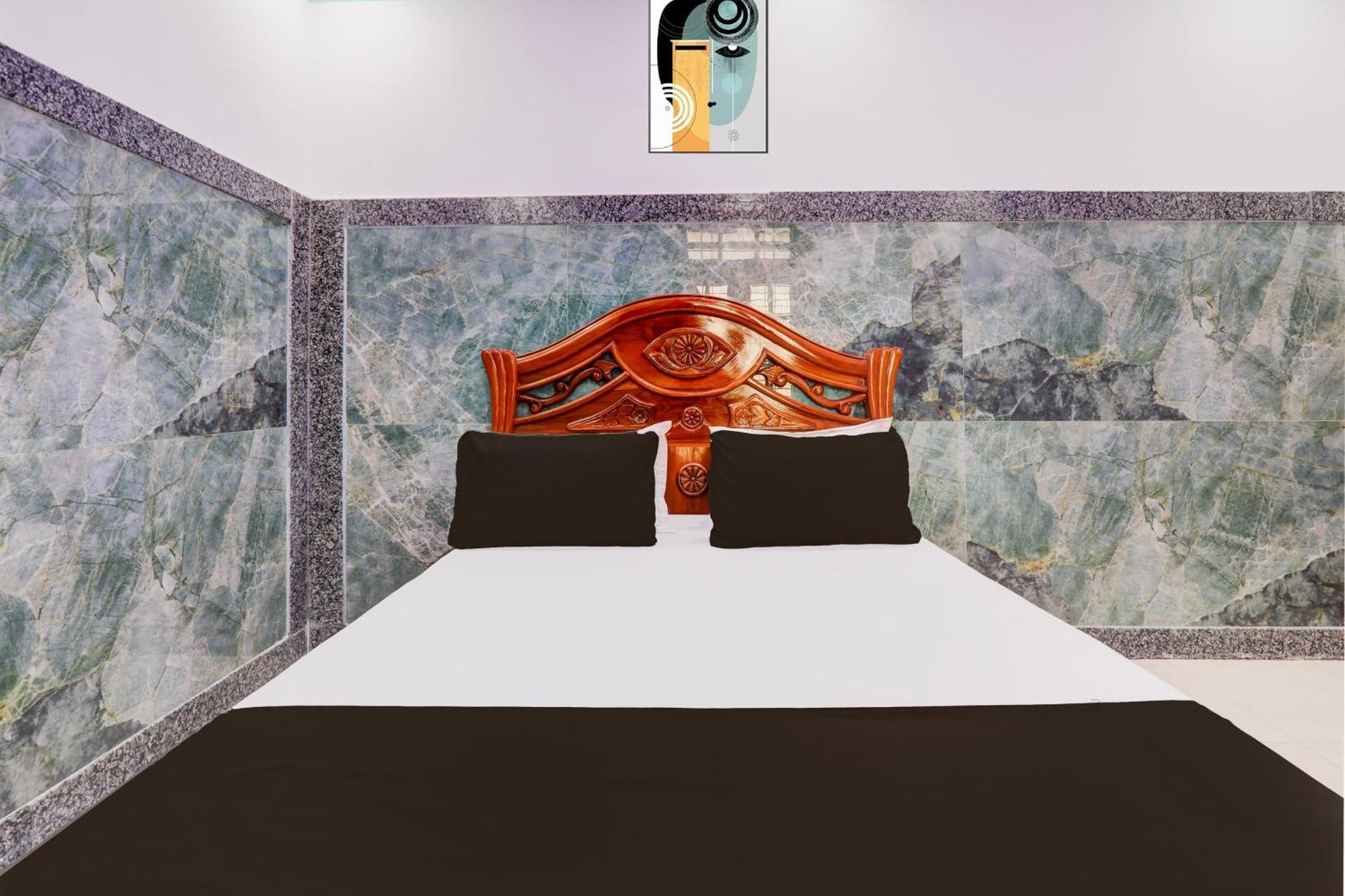 Hotel O Aman Sagar Goshainganj Esterno foto